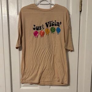 SHEIN Tan 'Just Vibin' Graphic Tee